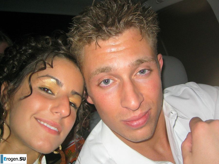 Oriental babe is having fun with her boyfriend naked. Part 2. Photo 24