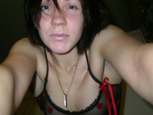 A naughty brunette with small breasts poses at the mirror. Thumb 6