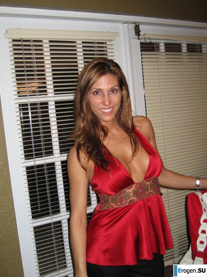 Сестрички теребят друг друга за соски и вылизывают киски. Фото 19