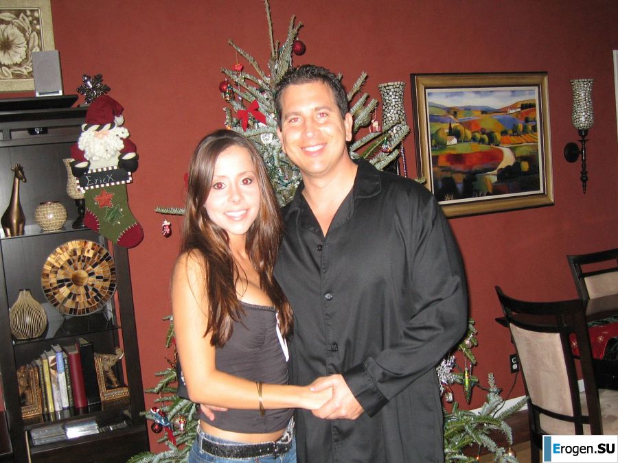 Сестрички теребят друг друга за соски и вылизывают киски. Фото 23