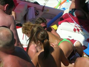 A pretty blonde is exposed in the toilet and spreads her legs in bed. Part 2. Thumb 37