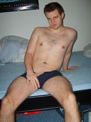 Ролевые игры яркой брюнетки в короткой юбке и ее парня. Часть 2. Эскиз 21