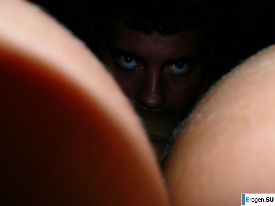 A guy licks a pussy for his girlfriend on vacation. Part 2. Photo 15