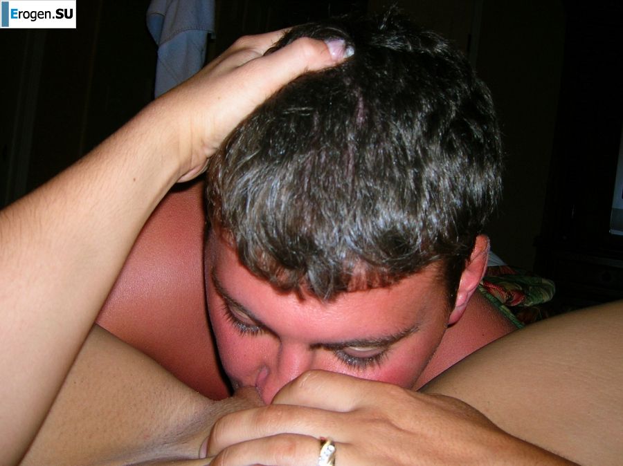 A guy licks a pussy for his girlfriend on vacation. Part 2. Photo 17