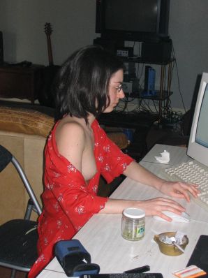 Девушка с мохнатой писькой мастурбирует на глазах у парня. Эскиз 13