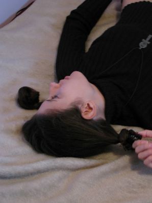 Симпатичная студентка теребит письку и показывает половые губы. Часть 2. Эскиз 25