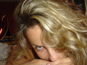 A mature woman changes into a schoolgirl and has sex. Thumb 8