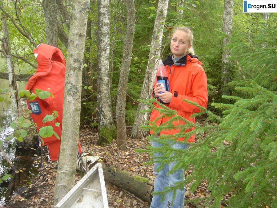 Cute blonde in pink panties showed tight boobs. Part 2. Photo 16