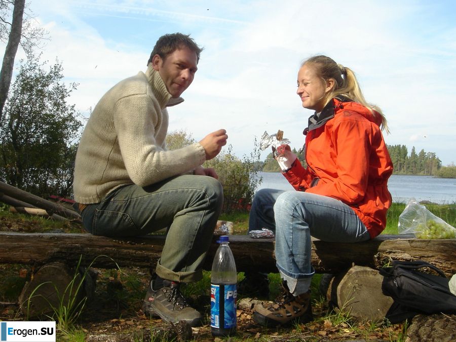 Cute blonde in pink panties showed tight boobs. Part 2. Photo 17