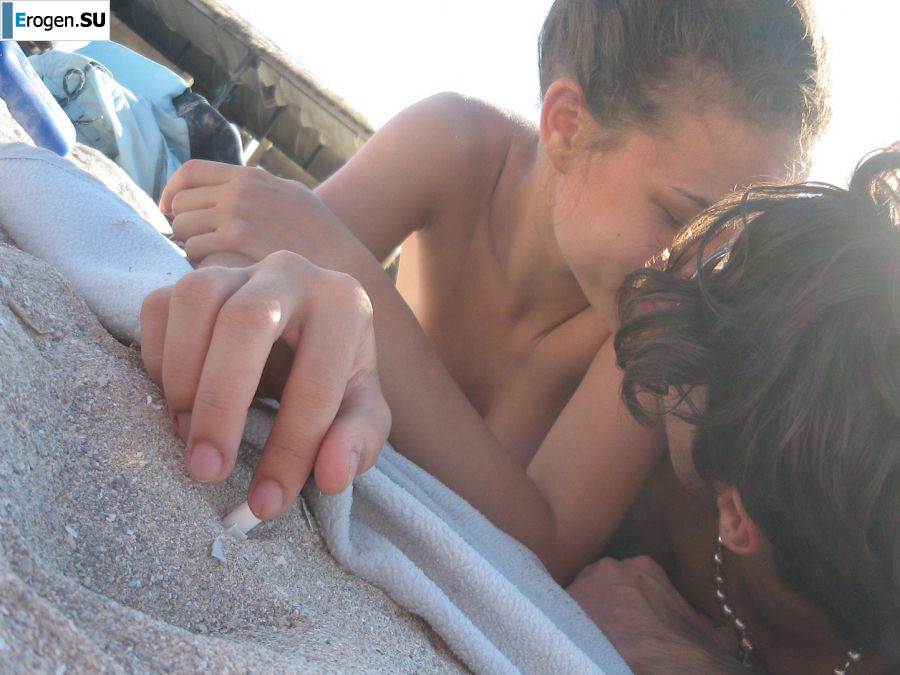 Аппетитные телки проститутки приехали по вызову в пятницу вечером. Фото 37