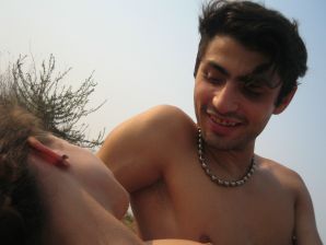 Аппетитные телки проститутки приехали по вызову в пятницу вечером. Эскиз 24