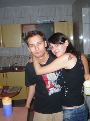 Аппетитные телки проститутки приехали по вызову в пятницу вечером. Эскиз 6