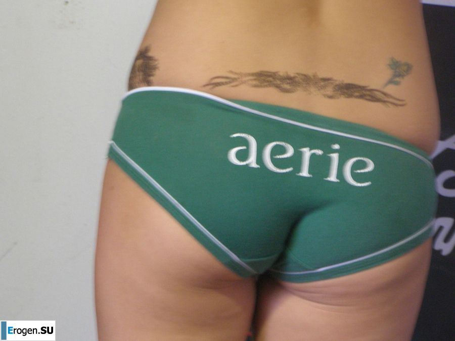 Блондинка в розовых трусиках выпила и раздвинула ноги в биллиардном клубе. Часть 2. Фото 15