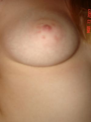 Appetizing blonde with lush hips took off her dress. Thumb 27