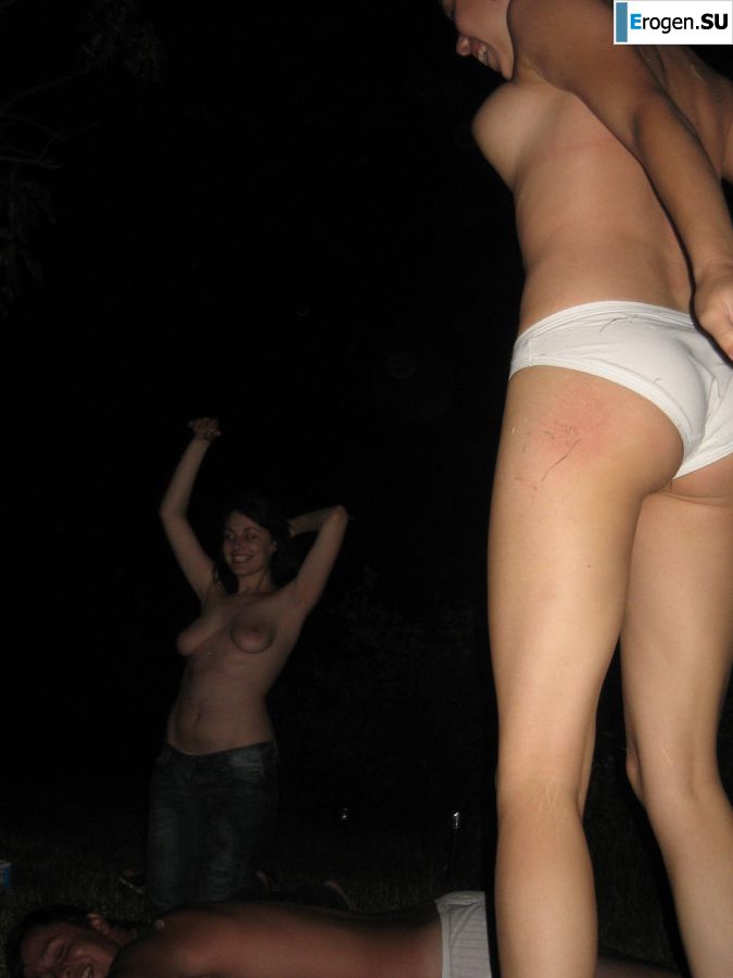 Appetizing chicks of a prostitute arrived on call on Friday night. Part 2. Photo 6