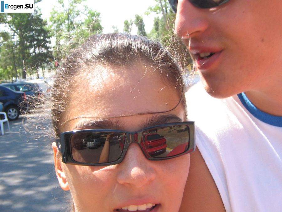 Seductive Latina poses naked on vacation in front of a guy. Part 2. Photo 19