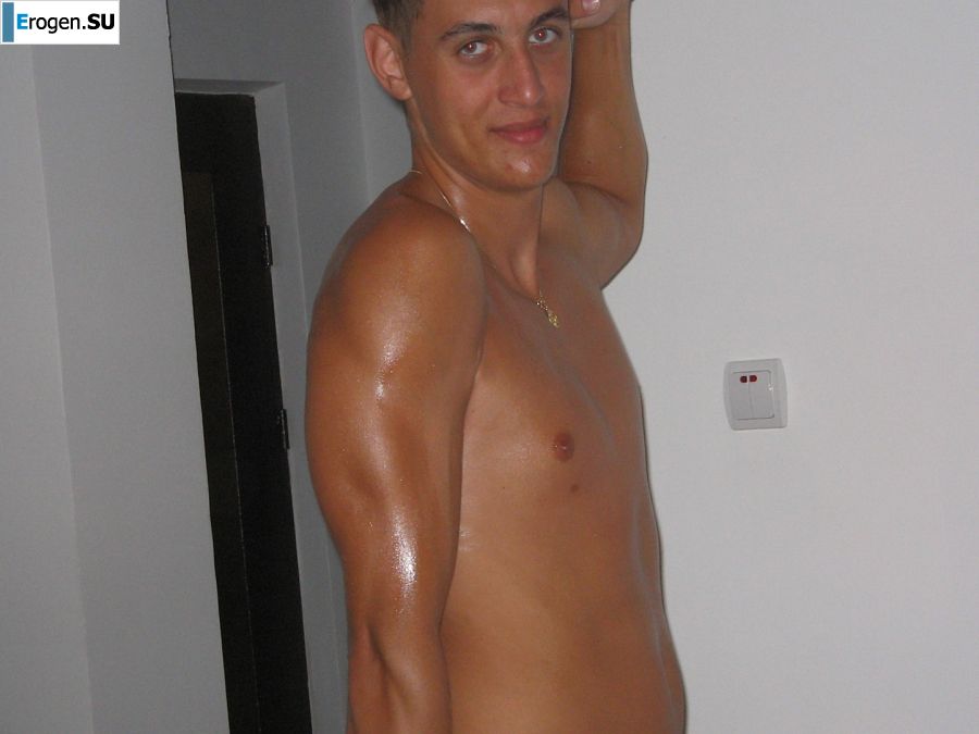 Seductive Latina poses naked on vacation in front of a guy. Part 2. Photo 36