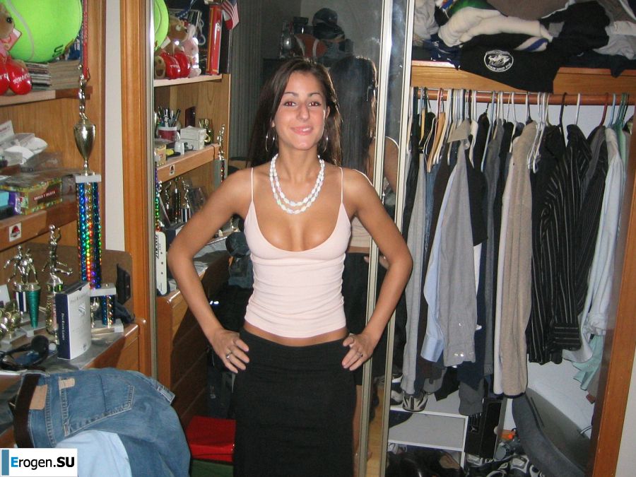 Oriental babe is having fun with her boyfriend naked. Part 3. Photo 10