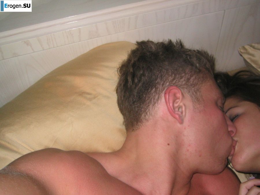 Oriental babe is having fun with her boyfriend naked. Part 3. Photo 25