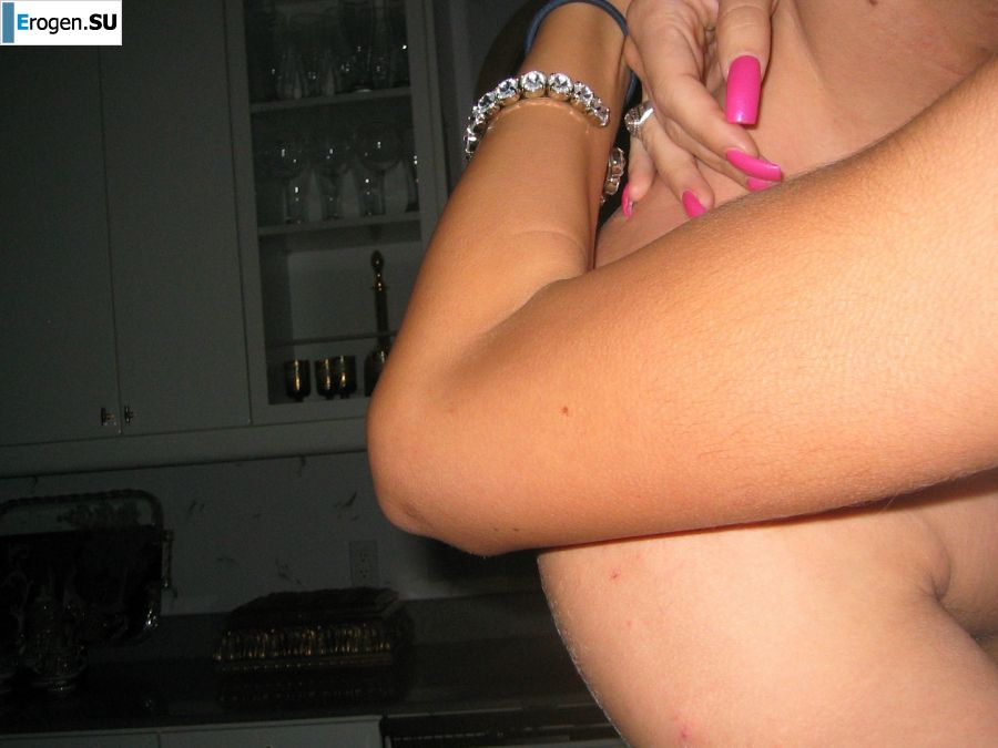 Oriental babe is having fun with her boyfriend naked. Part 3. Photo 4