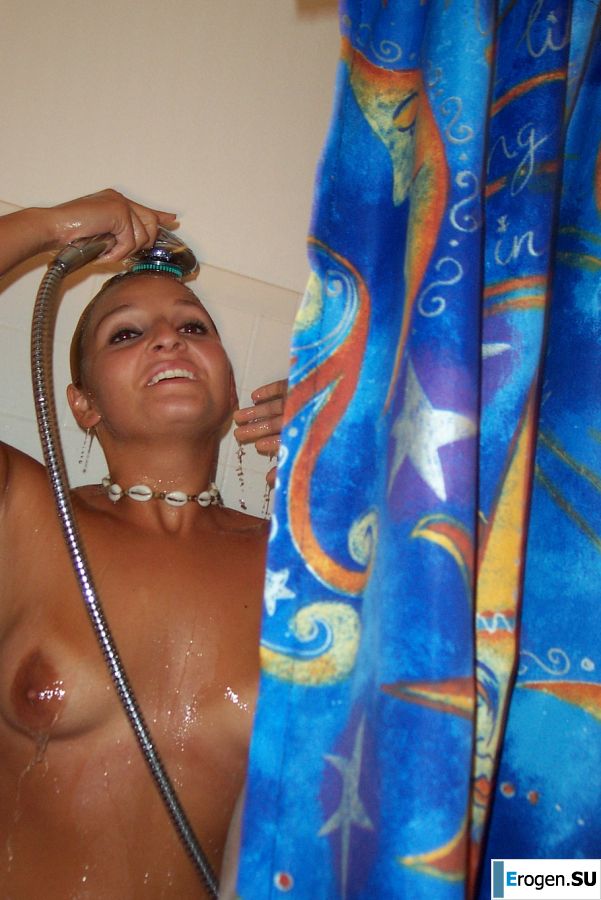 Блондинка с пышными формами показала мужику сиськи и не только. Часть 2. Фото 8