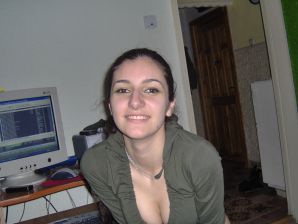 Oriental beauty shows the ass in clothes and without. Thumb 26