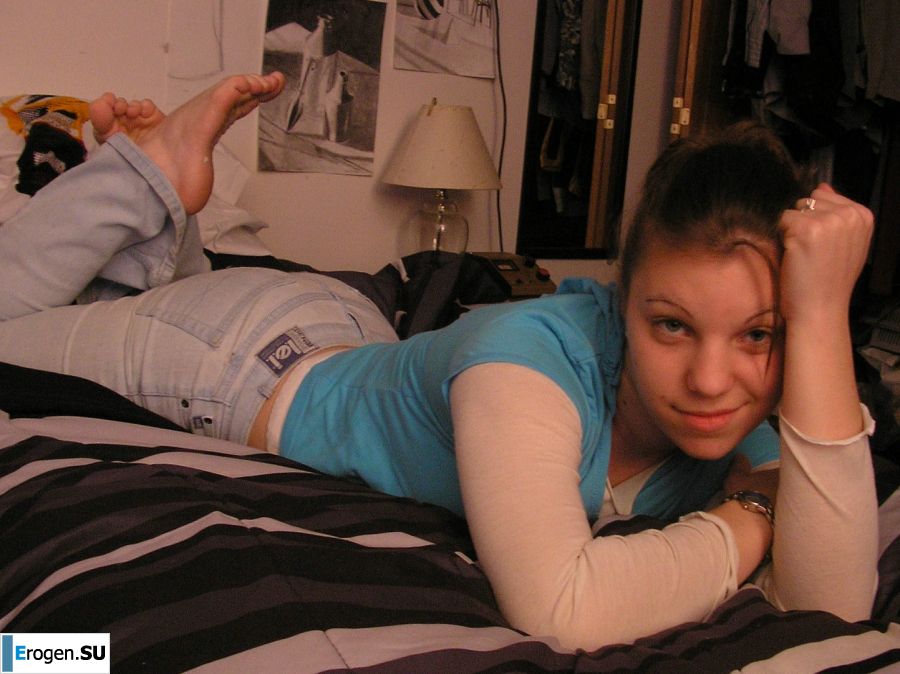 Passionate minx dances striptease in nature with a snake. Photo 17