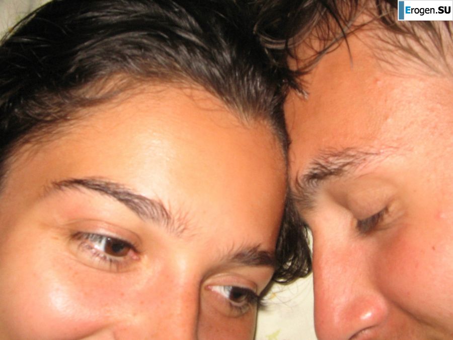 Seductive Latina poses naked on vacation in front of a guy. Part 3. Photo 21