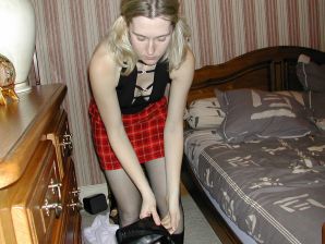 A blonde with a thin waist poses in front of her husband in the car and at home. Part 2. Thumb 16