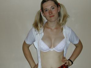 A blonde with a thin waist poses in front of her husband in the car and at home. Part 2. Thumb 20