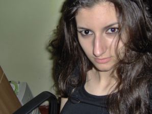 Восточная красавица показывает попку в одежде и без. Часть 2. Эскиз 13