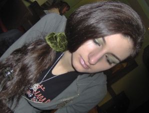 Восточная красавица показывает попку в одежде и без. Часть 4. Эскиз 11