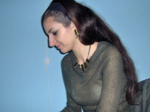 Восточная красавица показывает попку в одежде и без. Часть 4. Эскиз 12