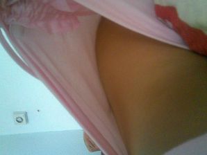 Восточная красавица показывает попку в одежде и без. Часть 4. Эскиз 2