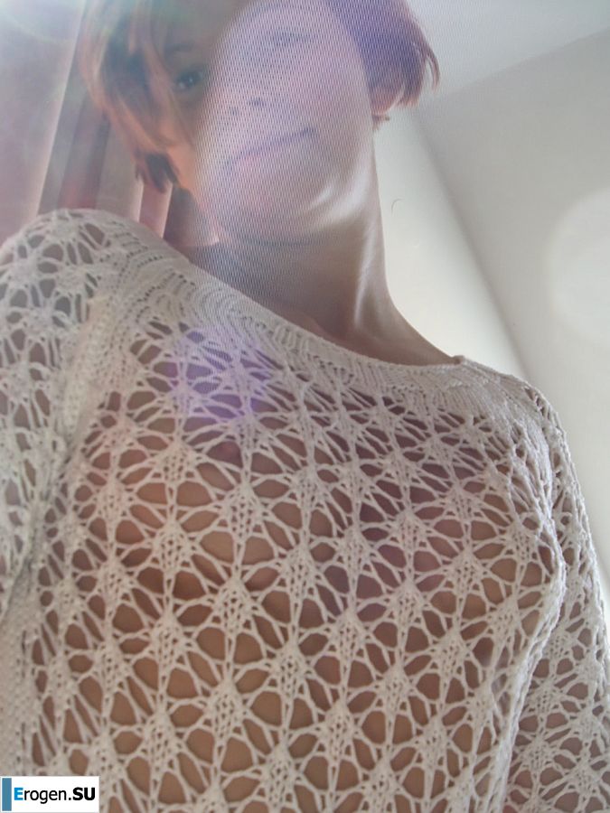 Naughty red-haired girl in pink panties fingering nipples. Photo 22