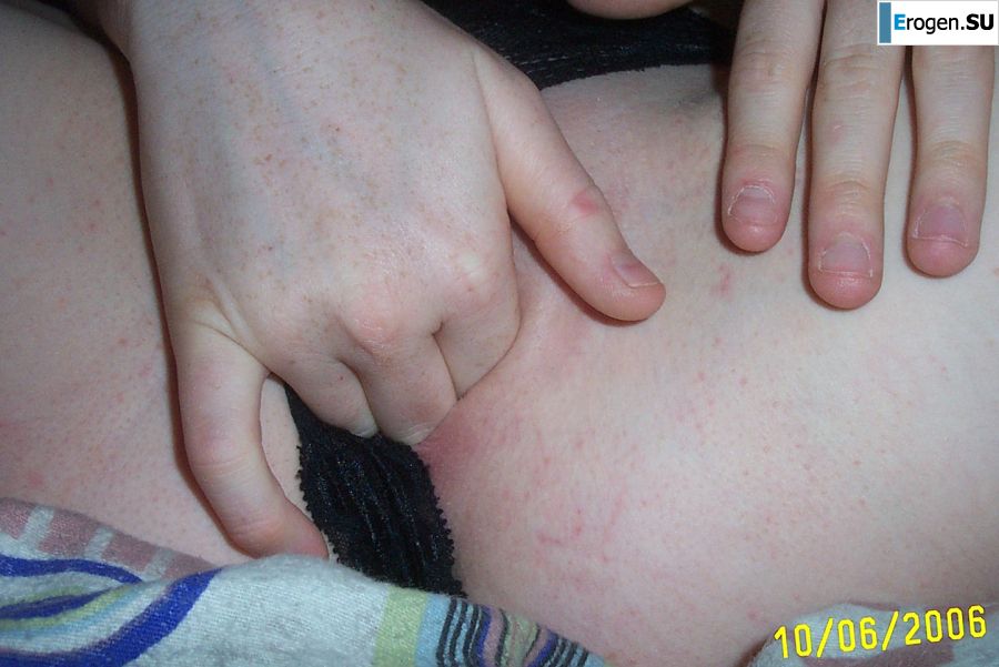 Student took off her panties and showed her wet labia. Part 3. Photo 6