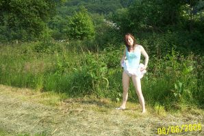 Студентка сняла трусики и показала мокрые половые губы. Часть 3. Эскиз 4