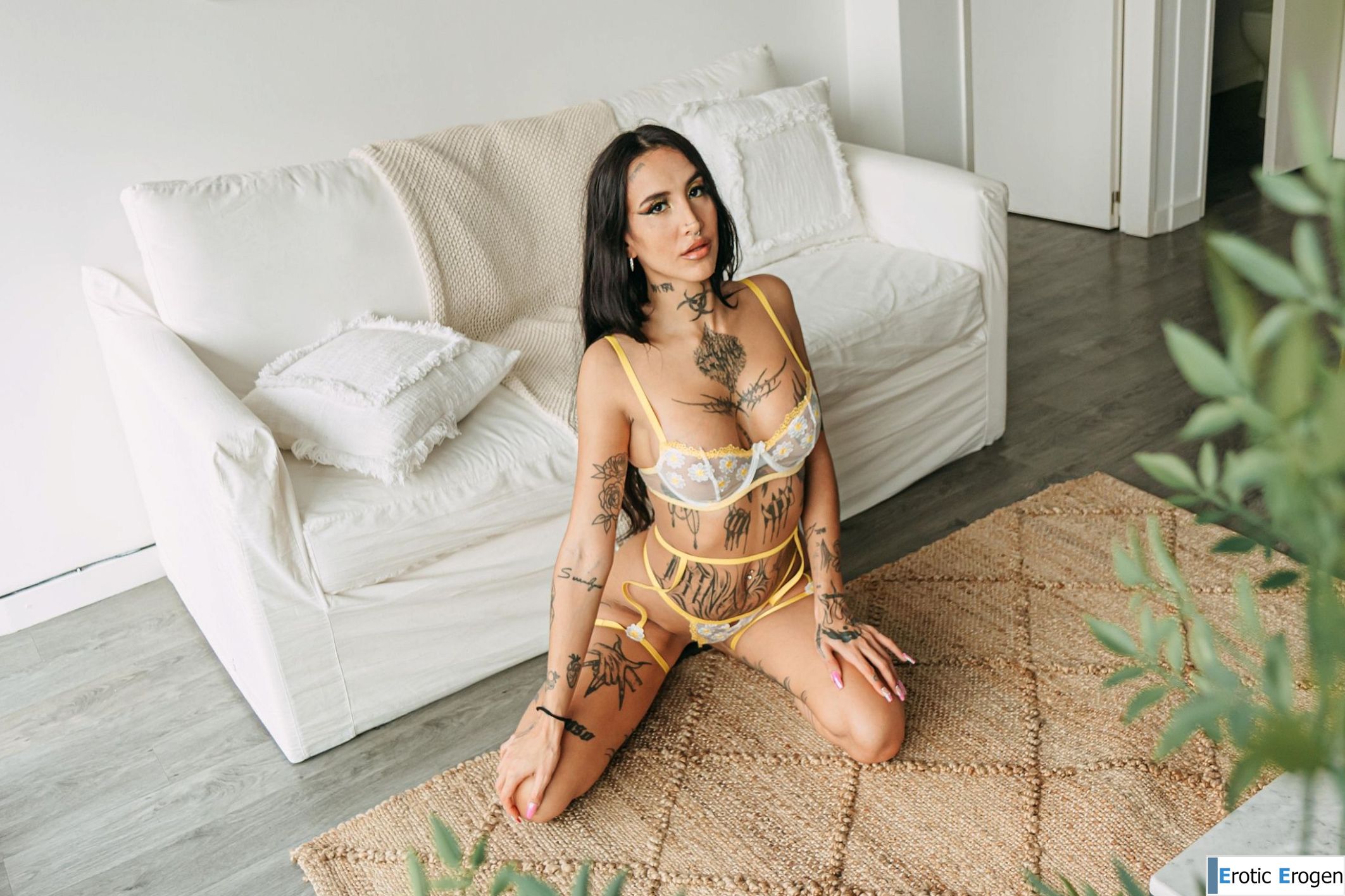 Demonflor in Flowers Also Speak. Picture 10