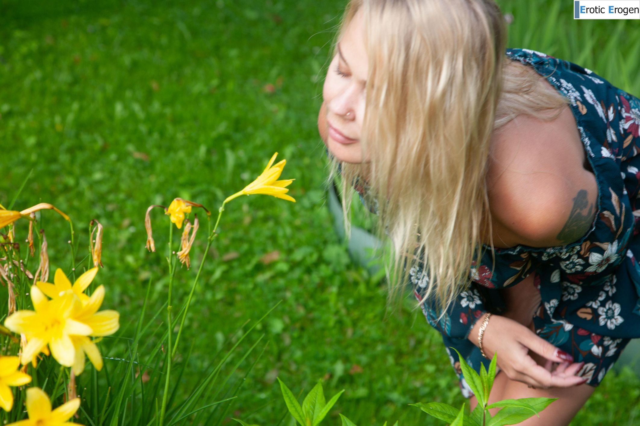 Sarika in Sexy. Фото 2