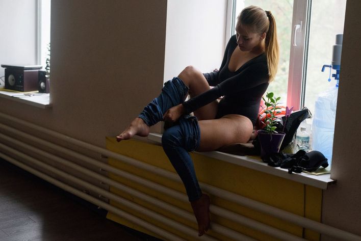 Harissa Berry in Studio Nudio. Эскиз 2