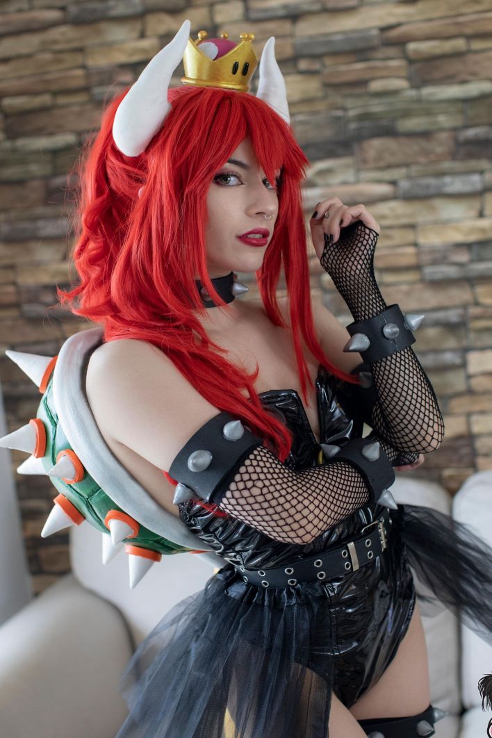 Kailee in Ill Conquer You. Thumb 1