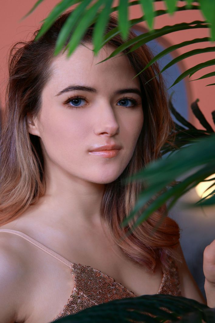 Sofi Roko in Sequin Shimmer. Эскиз 4