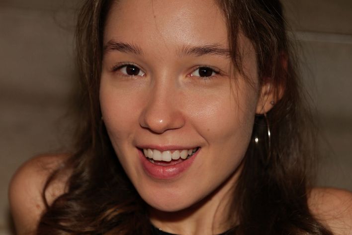 Sayah Heaney in Euro Dating. Эскиз 29