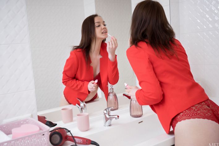 Vanda Sugar in Sweet Kisses. Thumb 1