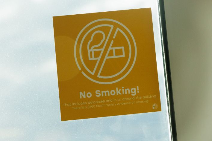 Alli Chandler in Puff Then Pump. Thumb 8