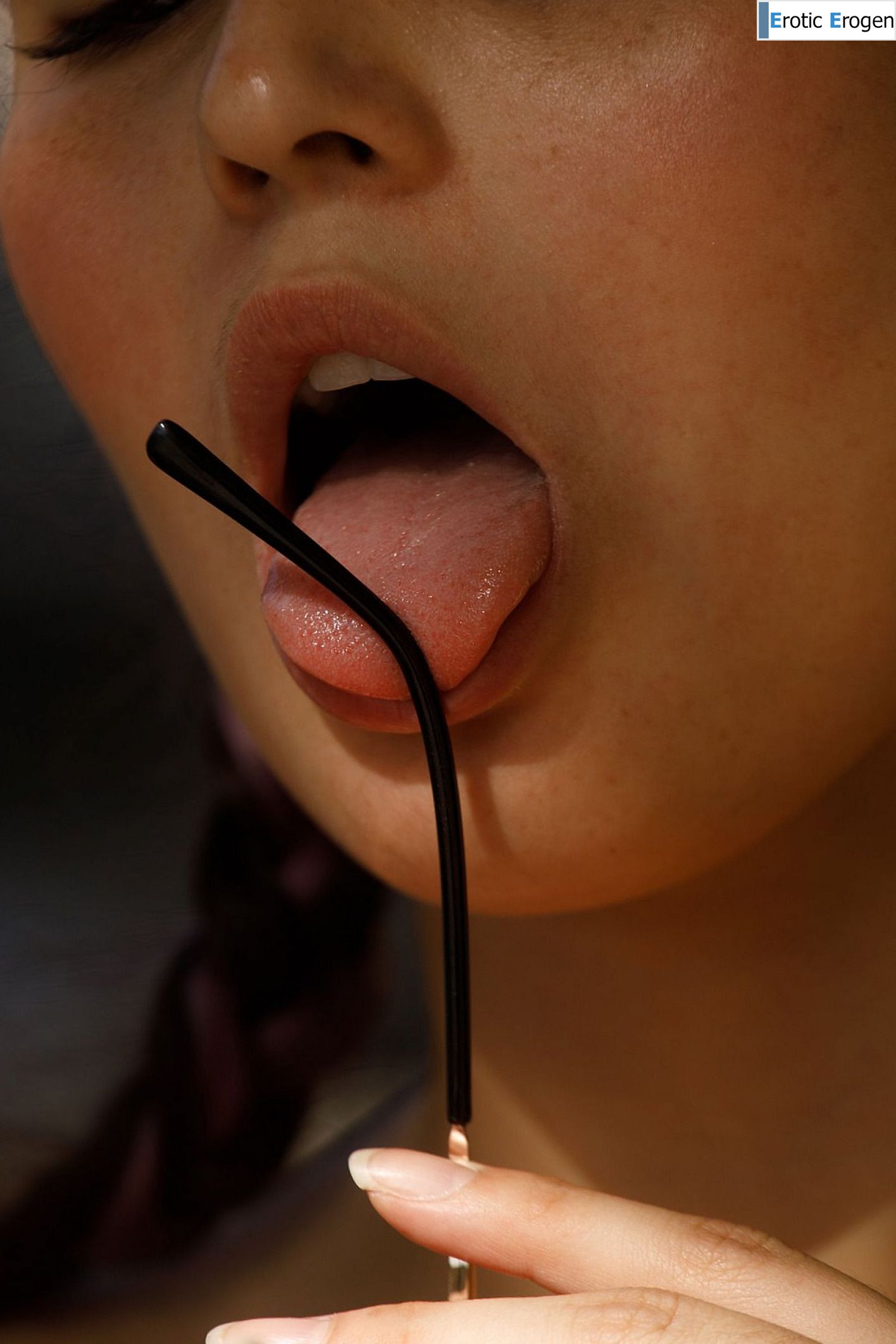  Bubble Butt Venus in Holiday Cake. Picture 23