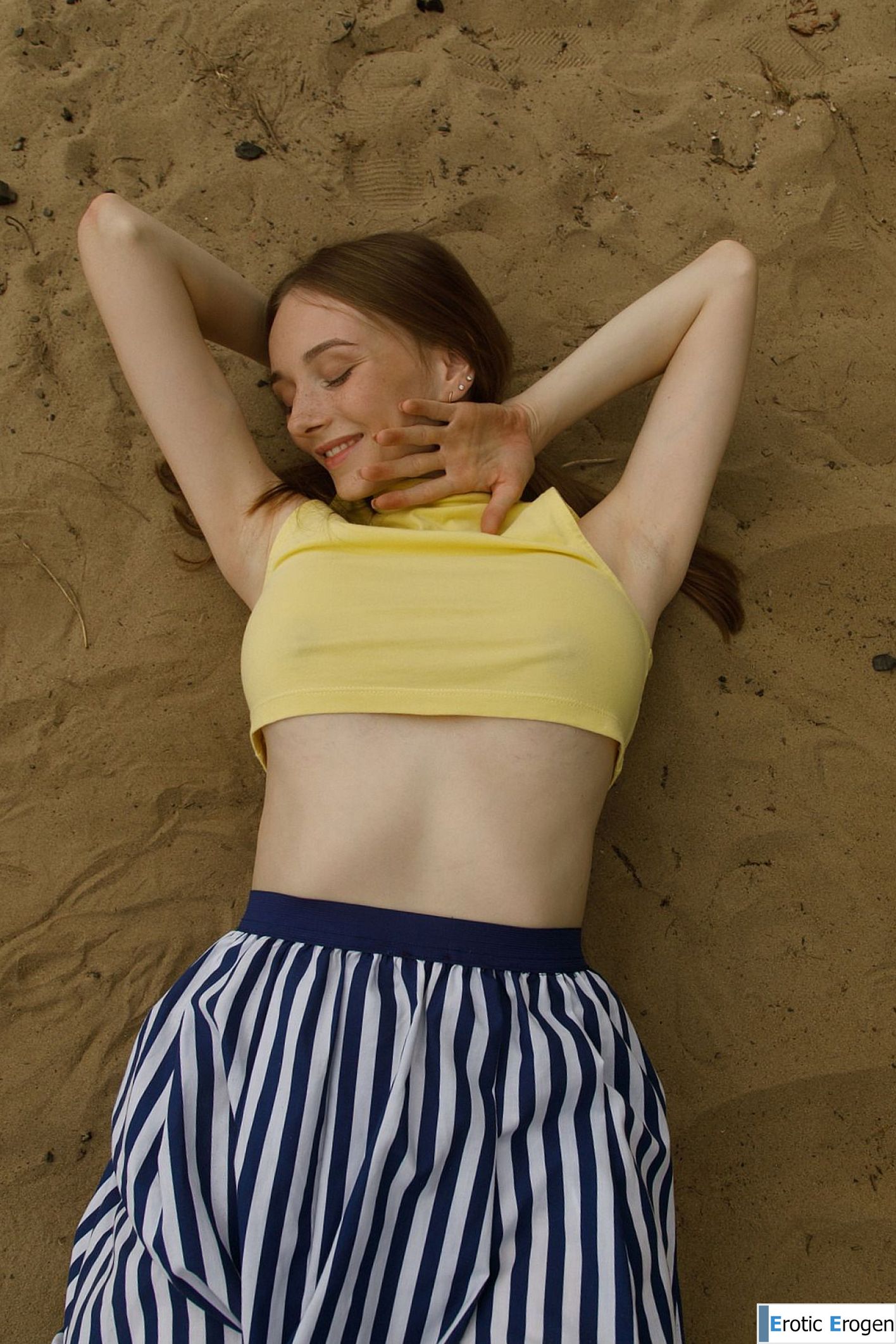 Ariel Gossimer in Tease By The Sea 2. Picture 30