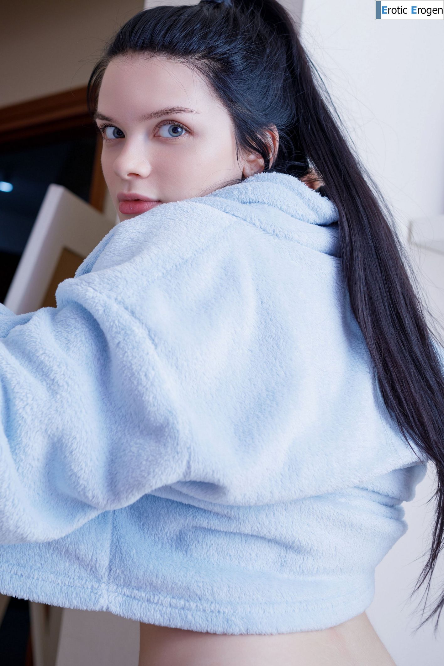 Ariana Mun in Casameu. Фото 15