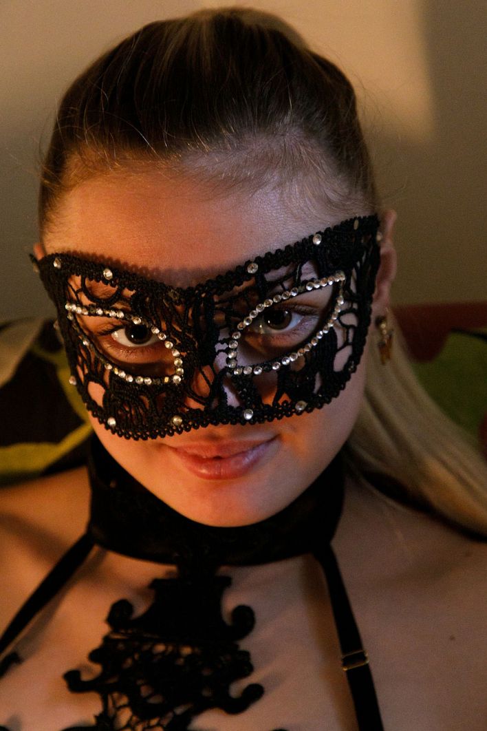 Amber Moore in Eyes Wide Slut. Thumb 27