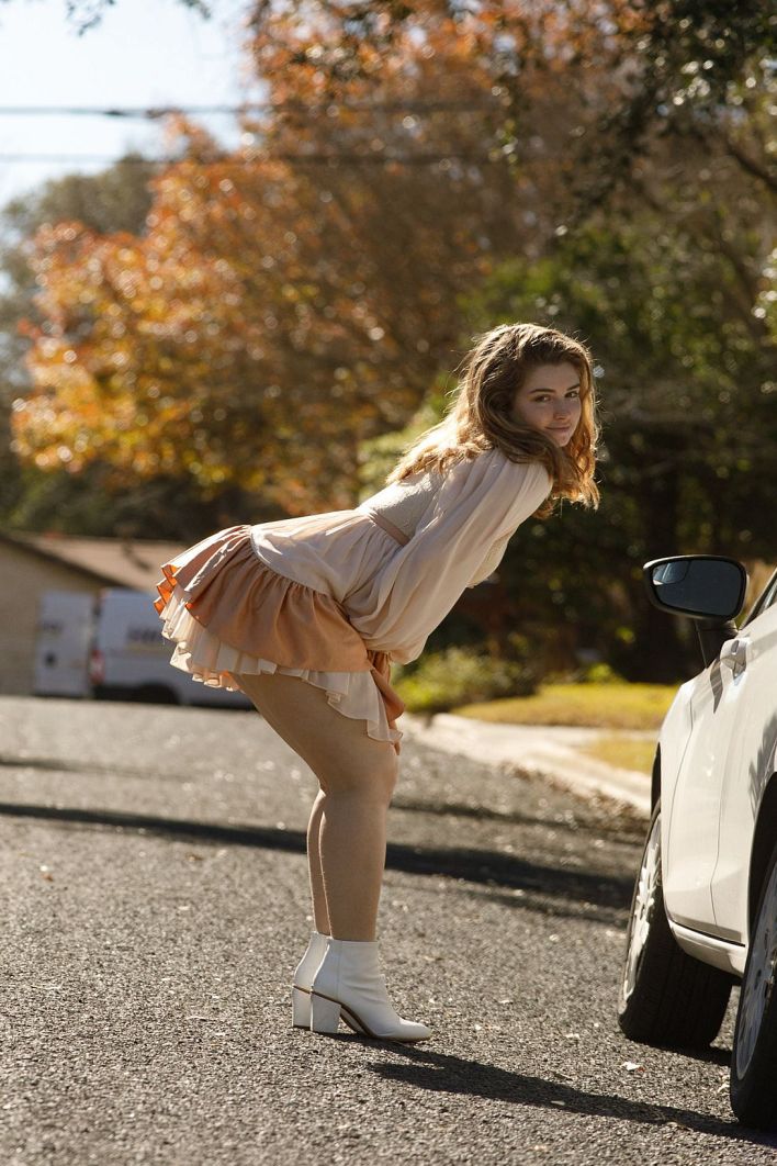 Greta Yarbrough in Dress Sesh. Эскиз 14